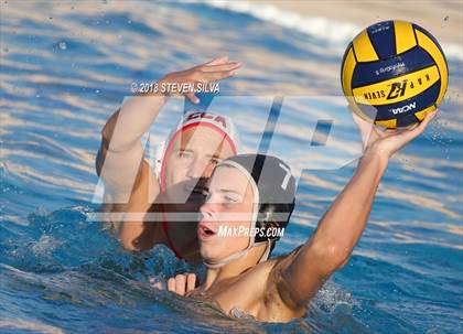 Thumbnail 3 in Canyon Crest Academy vs. Servite (CIF SoCal Regional D2 First Round) photogallery.