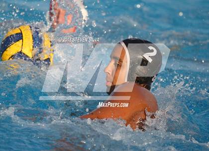 Thumbnail 3 in Canyon Crest Academy vs. Servite (CIF SoCal Regional D2 First Round) photogallery.