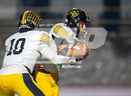 Thumbnail 1 in Bishop O'Dowd vs Liberty (CIF NCS D2 Semifinal) photogallery.