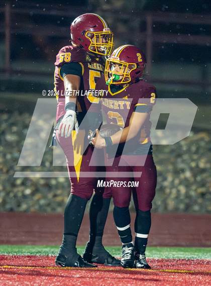 Thumbnail 3 in Bishop O'Dowd vs Liberty (CIF NCS D2 Semifinal) photogallery.