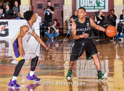 Thumbnail 3 in Greensboro Day vs. Montverde Academy (DICK'S National Tournament Quarterfinal) photogallery.