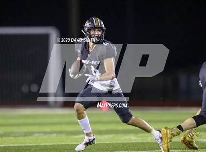 Thumbnail 3 in Joplin vs. Raymore-Peculiar photogallery.