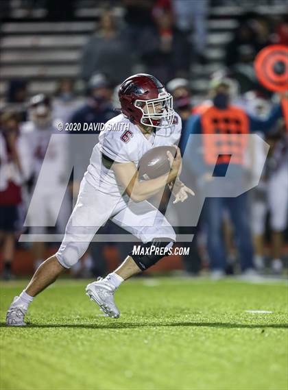 Thumbnail 3 in Joplin vs. Raymore-Peculiar photogallery.