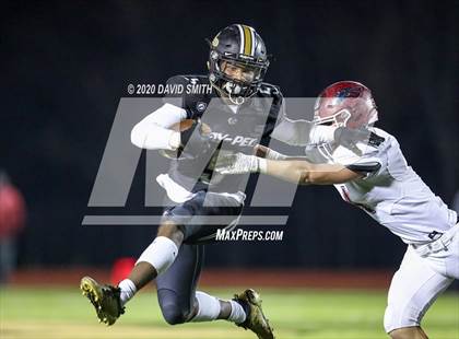 Thumbnail 2 in Joplin vs. Raymore-Peculiar photogallery.