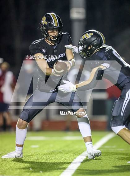 Thumbnail 1 in Joplin vs. Raymore-Peculiar photogallery.