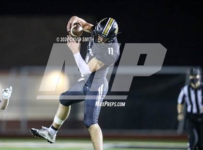 Thumbnail 3 in Joplin vs. Raymore-Peculiar photogallery.