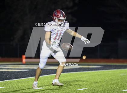 Thumbnail 3 in Joplin vs. Raymore-Peculiar photogallery.
