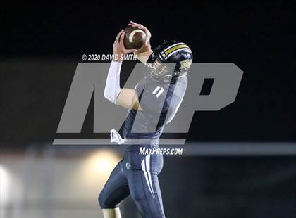 Thumbnail 2 in Joplin vs. Raymore-Peculiar photogallery.