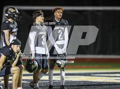 Thumbnail 2 in Joplin vs. Raymore-Peculiar photogallery.