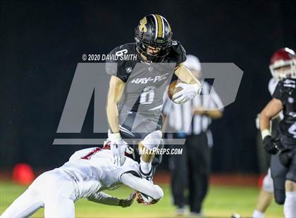 Thumbnail 2 in Joplin vs. Raymore-Peculiar photogallery.