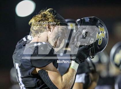 Thumbnail 2 in Joplin vs. Raymore-Peculiar photogallery.