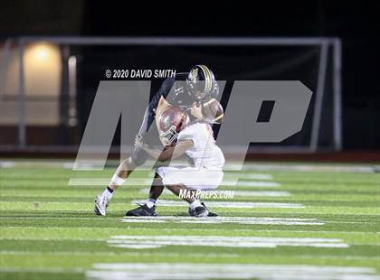 Thumbnail 3 in Joplin vs. Raymore-Peculiar photogallery.