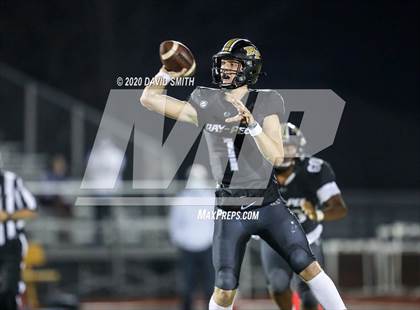 Thumbnail 2 in Joplin vs. Raymore-Peculiar photogallery.