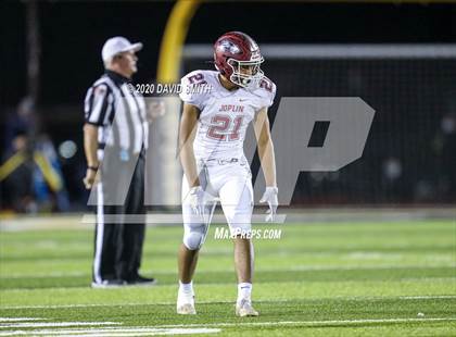 Thumbnail 3 in Joplin vs. Raymore-Peculiar photogallery.