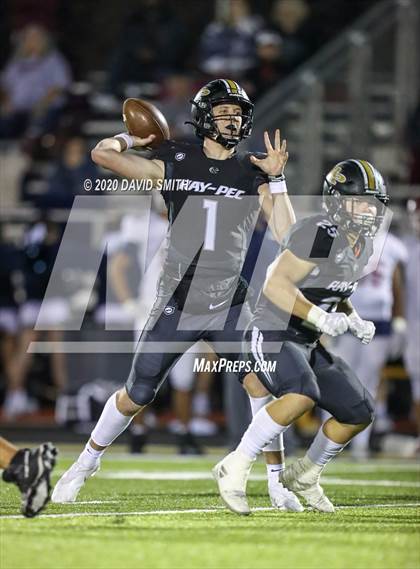 Thumbnail 2 in Joplin vs. Raymore-Peculiar photogallery.