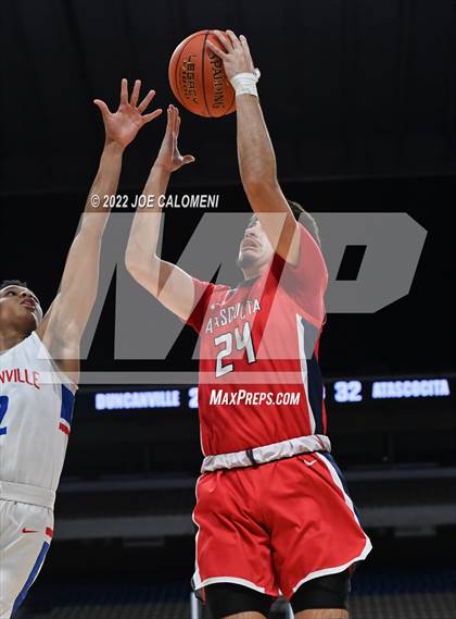 Thumbnail 3 in Duncanville vs Atascocita (UIL 6A State Semifinal) photogallery.