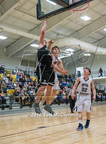 Thumbnail 1 in Bigelow vs Union Christian Academy (AAA 2A Regional Playoff) photogallery.