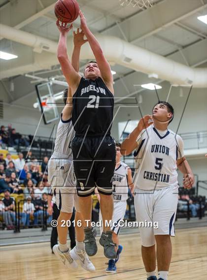 Thumbnail 1 in Bigelow vs Union Christian Academy (AAA 2A Regional Playoff) photogallery.