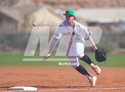 Thumbnail 2 in Mountain View vs Virgin Valley (Cactus Classic Tournament) photogallery.