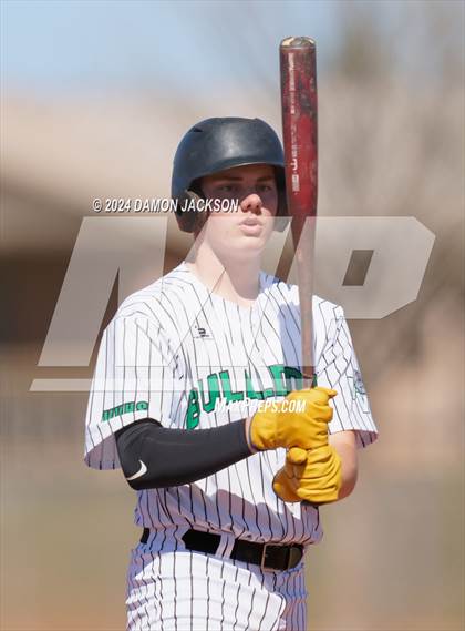 Thumbnail 3 in Mountain View vs Virgin Valley (Cactus Classic Tournament) photogallery.