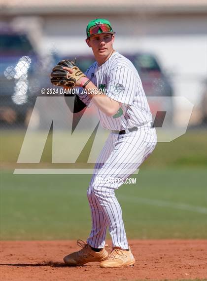 Thumbnail 2 in Mountain View vs Virgin Valley (Cactus Classic Tournament) photogallery.