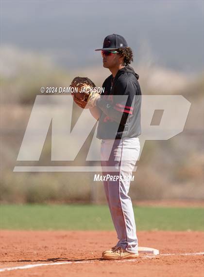 Thumbnail 3 in Mountain View vs Virgin Valley (Cactus Classic Tournament) photogallery.