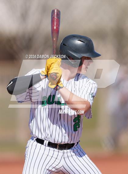 Thumbnail 1 in Mountain View vs Virgin Valley (Cactus Classic Tournament) photogallery.