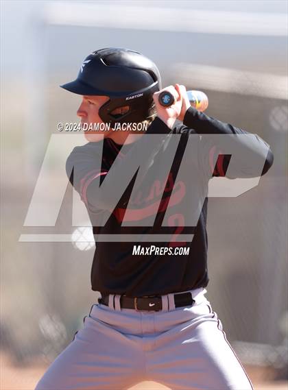 Thumbnail 2 in Mountain View vs Virgin Valley (Cactus Classic Tournament) photogallery.