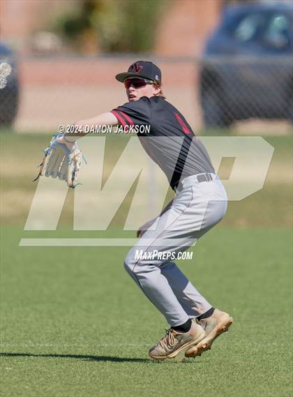 Thumbnail 1 in Mountain View vs Virgin Valley (Cactus Classic Tournament) photogallery.