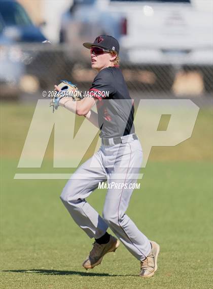 Thumbnail 3 in Mountain View vs Virgin Valley (Cactus Classic Tournament) photogallery.