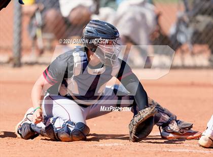Thumbnail 1 in Mountain View vs Virgin Valley (Cactus Classic Tournament) photogallery.