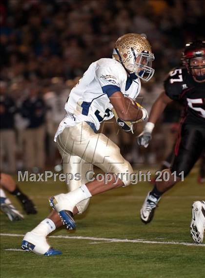 Thumbnail 1 in Centennial vs. Vista Murrieta (CIF SS Island Division Final) photogallery.