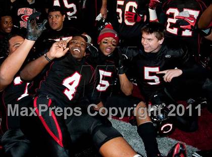 Thumbnail 2 in Centennial vs. Vista Murrieta (CIF SS Island Division Final) photogallery.