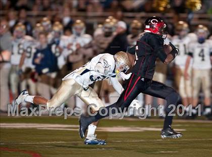 Thumbnail 3 in Centennial vs. Vista Murrieta (CIF SS Island Division Final) photogallery.