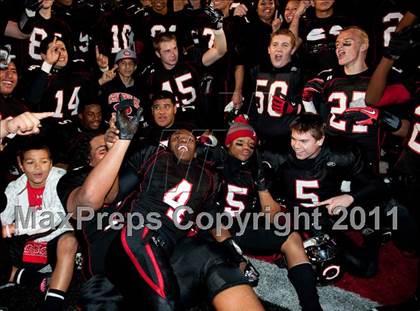 Thumbnail 1 in Centennial vs. Vista Murrieta (CIF SS Island Division Final) photogallery.