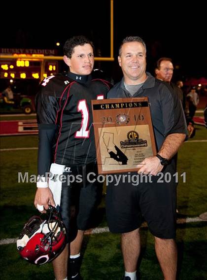 Thumbnail 1 in Centennial vs. Vista Murrieta (CIF SS Island Division Final) photogallery.