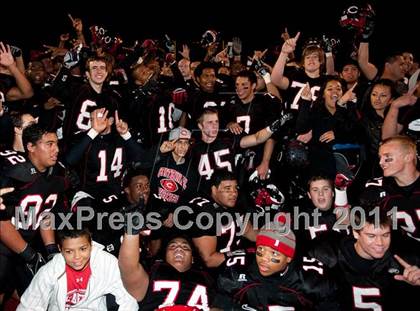 Thumbnail 2 in Centennial vs. Vista Murrieta (CIF SS Island Division Final) photogallery.