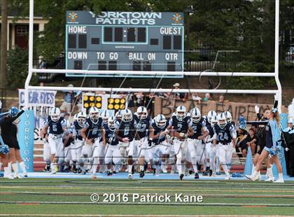 Thumbnail 1 in Fairfax @ Yorktown photogallery.