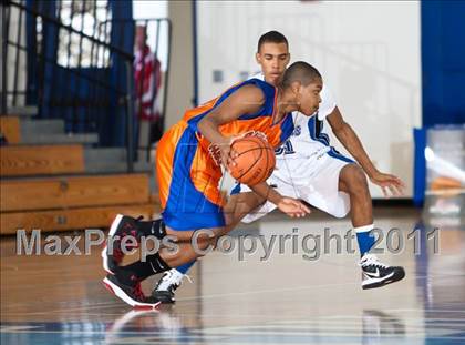 Thumbnail 2 in Dallas Christian vs Calvary Christian (Trinity Valley School Shootout) photogallery.
