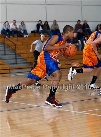 Thumbnail 1 in Dallas Christian vs Calvary Christian (Trinity Valley School Shootout) photogallery.
