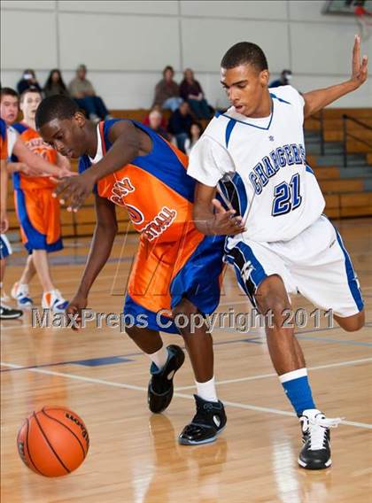 Thumbnail 1 in Dallas Christian vs Calvary Christian (Trinity Valley School Shootout) photogallery.