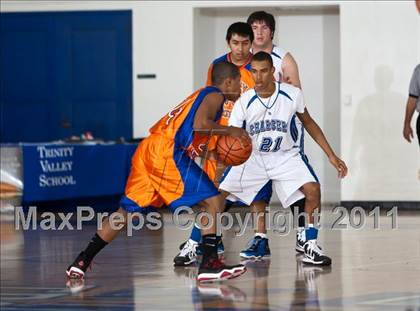 Thumbnail 3 in Dallas Christian vs Calvary Christian (Trinity Valley School Shootout) photogallery.