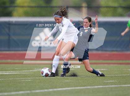 Thumbnail 3 in Evergreen vs. The Classical Academy (CHSAA 4A Semifinals) photogallery.