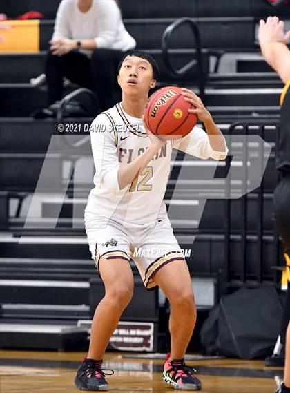 Thumbnail 1 in Oakdale vs. Florin (Mel Good Holiday Classic) photogallery.