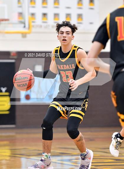 Thumbnail 2 in Oakdale vs. Florin (Mel Good Holiday Classic) photogallery.