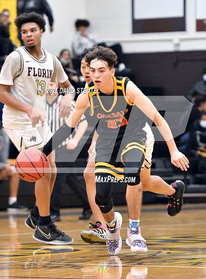 Thumbnail 2 in Oakdale vs. Florin (Mel Good Holiday Classic) photogallery.
