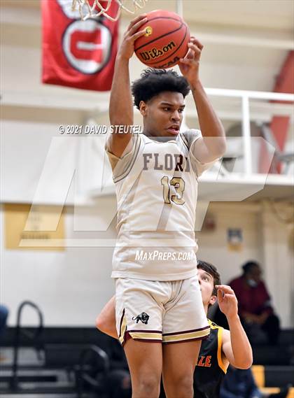 Thumbnail 3 in Oakdale vs. Florin (Mel Good Holiday Classic) photogallery.