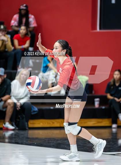 Thumbnail 2 in El Camino Real vs. Taft (CIF LA City Open Division Final) photogallery.