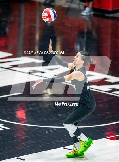 Thumbnail 3 in El Camino Real vs. Taft (CIF LA City Open Division Final) photogallery.