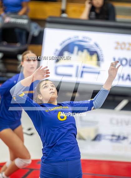 Thumbnail 2 in El Camino Real vs. Taft (CIF LA City Open Division Final) photogallery.